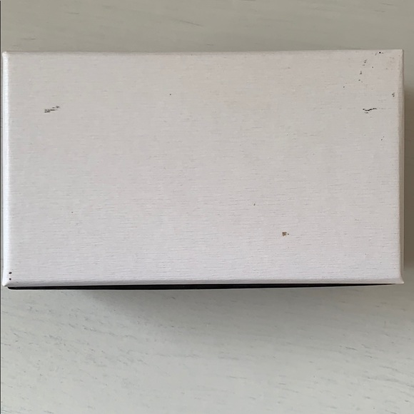 3 strap Guess watch - Picture 12 of 12